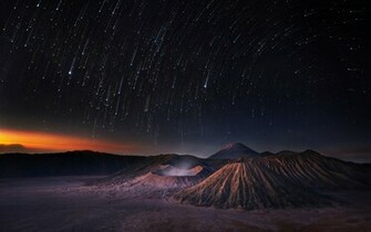 Shooting Stars Wallpaper HD Background Desktop