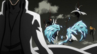 Bleach Anime Wallpaper Aizen Sousuke Cuts Down