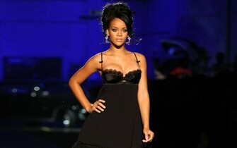 Rihanna Wallpaper Desktop Background