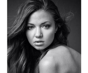 Erika Costell Bio Facts Family Of Model Social Media