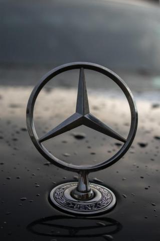 Mercedes Benz Pictures Image