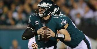 Carson Wentz Joga Como Mvp E Eagles T M Melhor Campanha Da