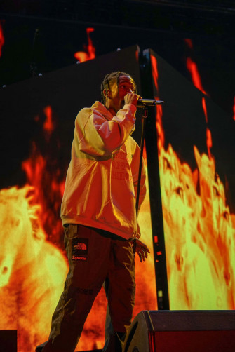 Travis Scott Concert Wallpaper