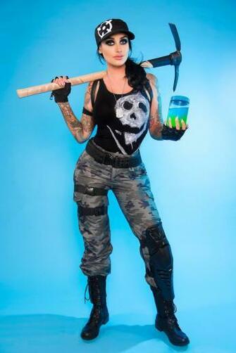 Survival Specialist Cosplay