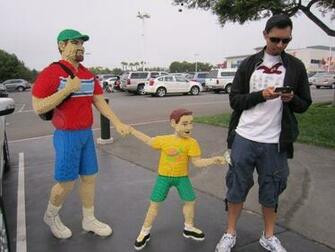 Legoland Sculpture Steals Money From Tourist Collegehumor Post