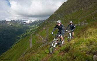 Cycle Racer Driving On Mountains