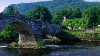 Windows Wallpaper Village HD