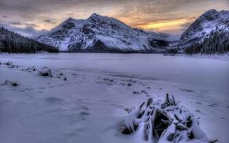 Snowy Mountains Wallpaper