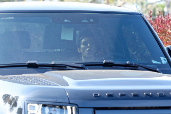 Bianca Censori Looks Sombre As She Drives Kanye West Around La After Wallpaper