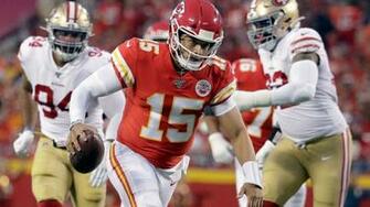 Garoppolo Mahomes Both Sharp As 49ers Top Chiefs Abc News