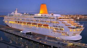 Cruise Ship HD Wallpaper