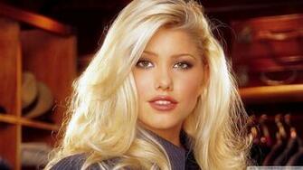 Beautiful Girls Wallpaper