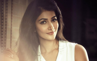 Pooja Hegde HD Wallpaper