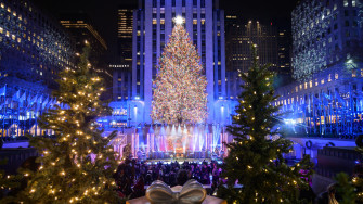 Nyc Holiday Shopping Is On But Business Owners Are Anxious Npr