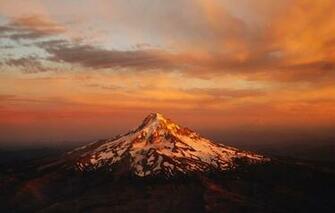 Mount Hood Oregon Peak Volcano Wallpaper