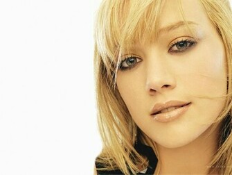 Hilary Duff Fly Wallpaper