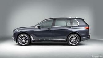 Bmw X7 Side HD Wallpaper