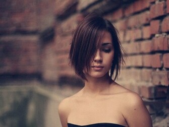 Brunette Model Portrait Desktop Pc And Mac Wallpaper