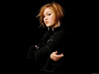 Julia Stiles High Quality Wallpaper Size Of