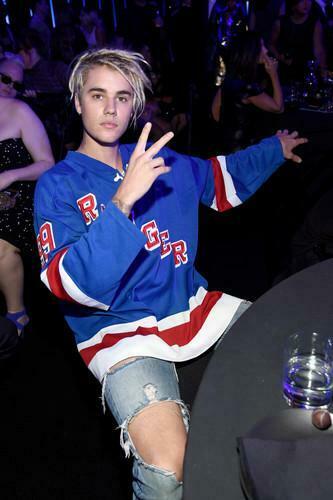 Justin Bieber Image Iheartradio Music