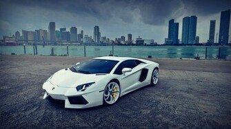 Desktop HDwallpaper Wallpaper Lamborghini Aventador High Resolution