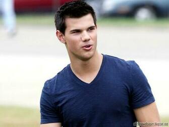 Taylor Lautner Hollywood Actor Desktop Wallpaper A