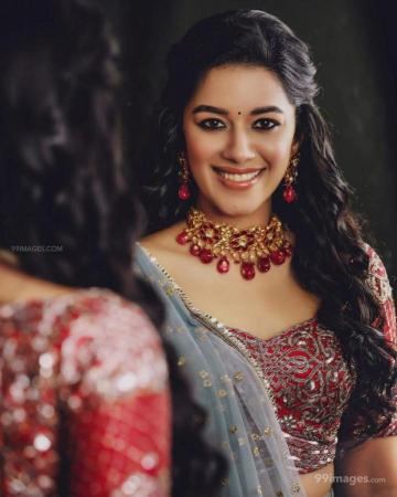 Mirnalini Ravi HD Wallpaper Desktop Background