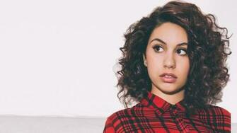 Alessia Cara HD Wallpaper Background Image