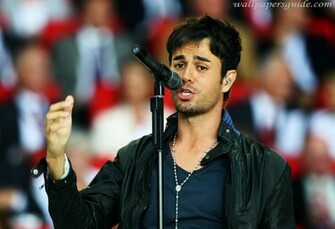 Enrique Iglesias Hot Wallpaper HD