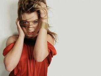 Kelly Clarkson Wallpaper Beautiful