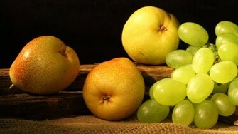 And Pears Wallpaper Grapes
