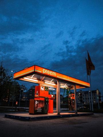 Petrol Pump Pictures Image