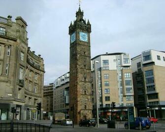 Glasgow Tolbooth Steeple Scotland City Wallpaper