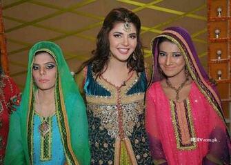 Nida Yasir Wallpaper Tv Pk
