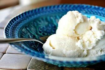 Vanilla Ice Cream Wallpaper