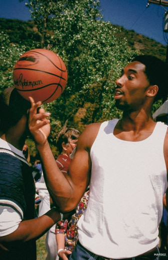Kobe Bryant Old School Poster Posters Plug