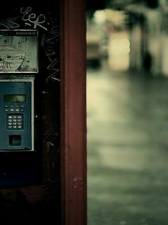 Worn Out Payphone iPad Wallpaper