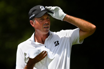 Matt Kuchar Wearing Black Bonnet Wallpaper