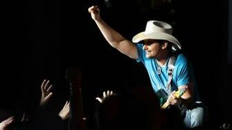 Brad Paisley Backdrop Wallpaper