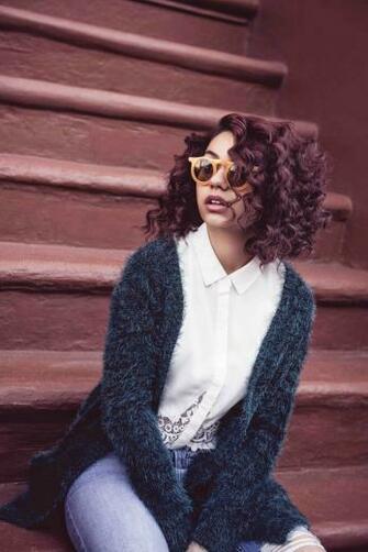 Alessia Cara Wallpaper High Quality