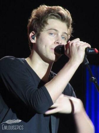 Luke Hemmings Rowyso Manchester