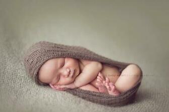 Newborn Baby The Art Mad Wallpaper