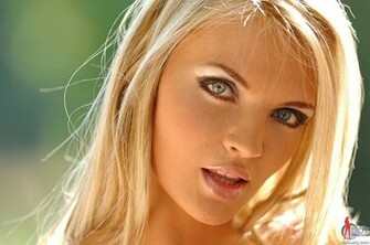 Blondes Women Polish Mickey Mouse Ines Cudna Wallpaper