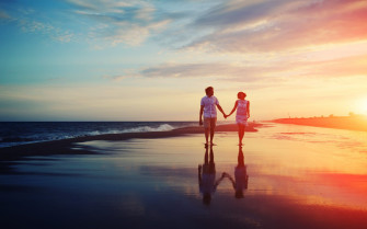 Couple On Beach Love Wallpaper HD For Desktop