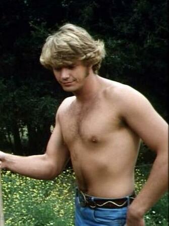 John Schneider HD And Background