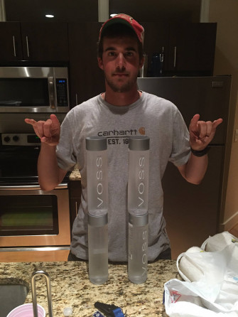 Zach Eflin Major League Baseball Pitcher Wallpaper