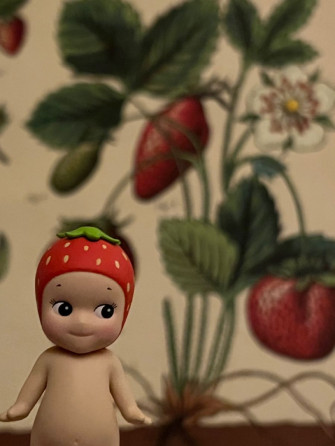 Strawbaby Sonny Angel Wallpaper Aesthetic