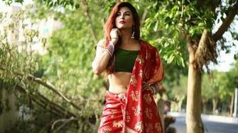 Priyanka Tyagi Desktop Wallpaper Baltana