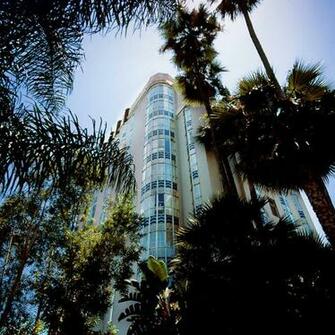 The Storied Sunset Tower Hotel Gets A Stylish Makeover