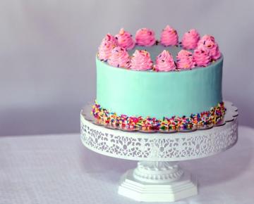 BirtHDay Cake Pictures Image Stock Photos